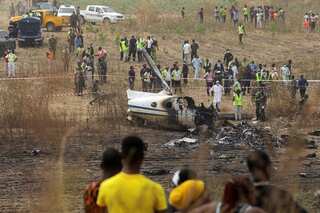 Seven Nigerian military personnel die in plane crash