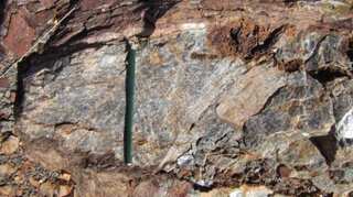 'Ingredients of life' discovered by scientists in 3.5 billion-year-old rocks