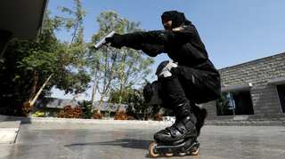 Meet Karachi's cops who roll on 'blades' to catch criminals