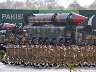 Pakistan military personnel punished over escape of Taliban figure