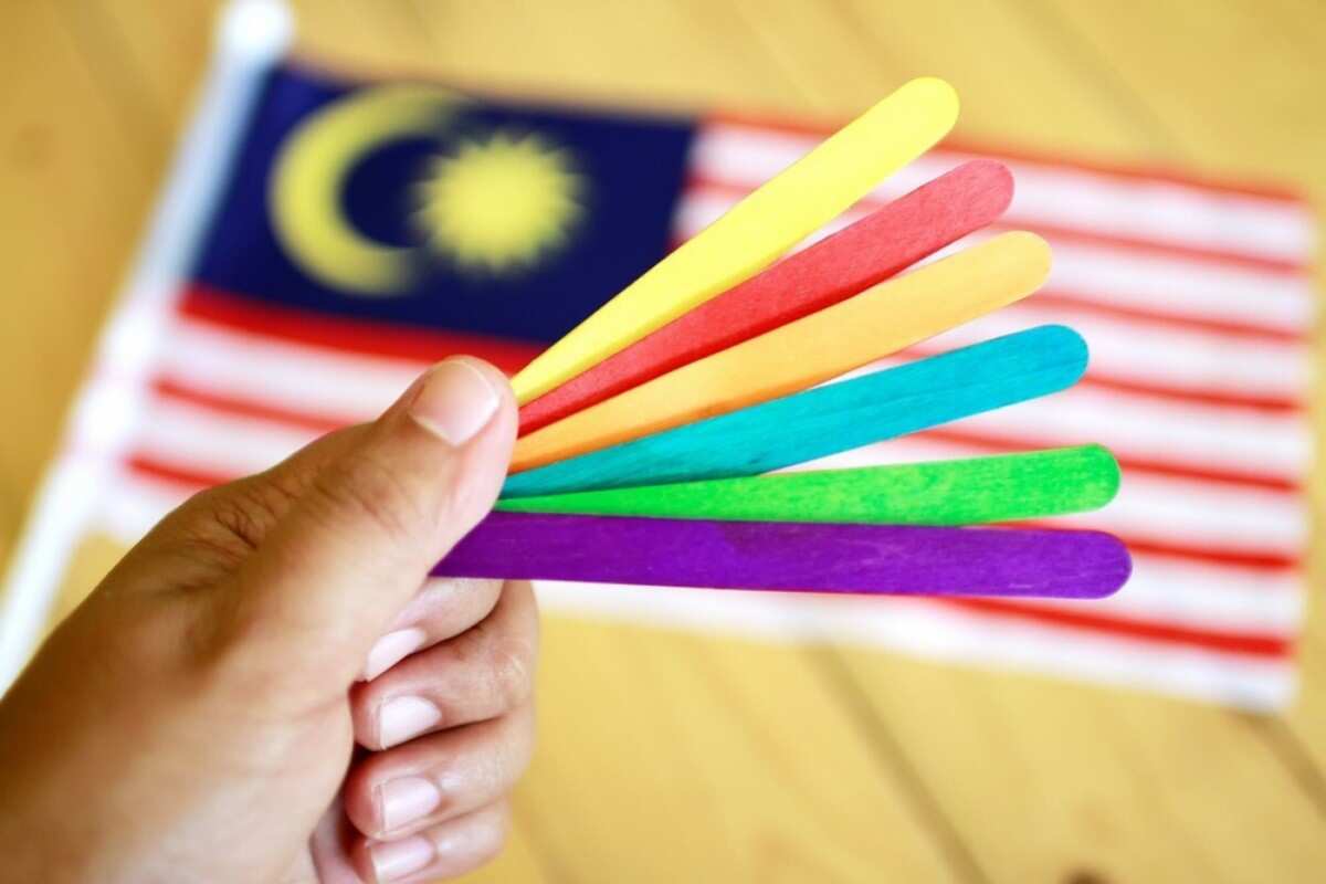 Malaysian man wins country's first challenge against Islamic law banning gay sex Malaysian man wins country's first challenge against Islamic law banning gay sex