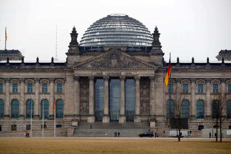 German lawmakers make it EASIER to gain citizenship, dual nationality. Here's how