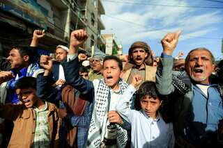 Yemen rebels attack aid port with missiles: Govt
