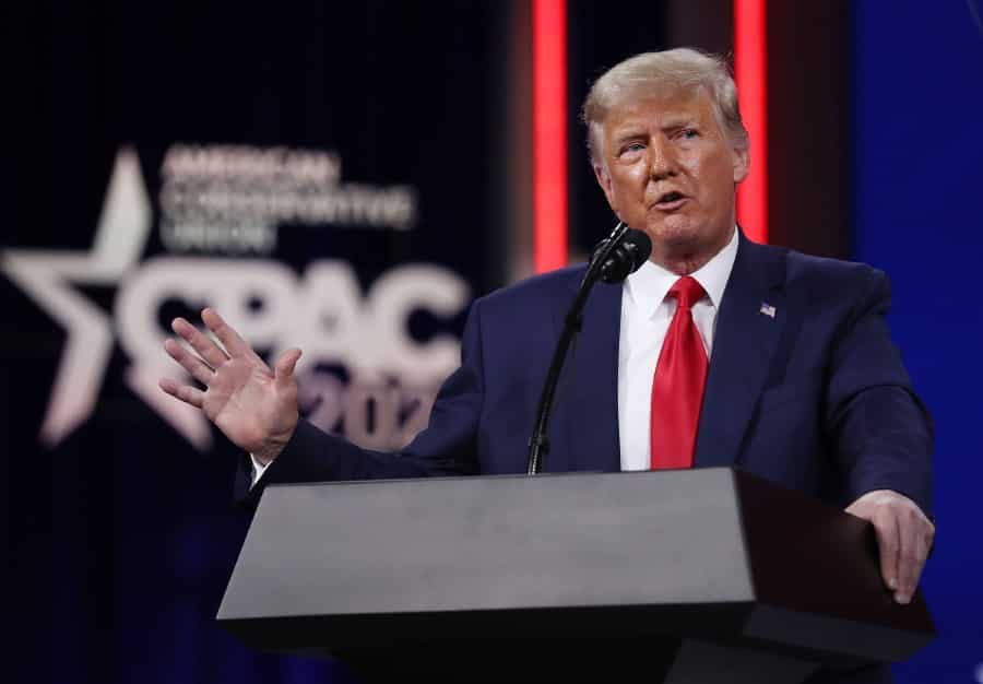 Donald Trump returns to political stage, suggests run for Prez in 2024