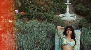 Rihanna sizzles in bikini as she announces new Savage X Fenty campaign