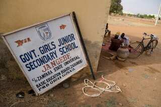 Kidnappers release all 279 Nigerian students after talks with government
