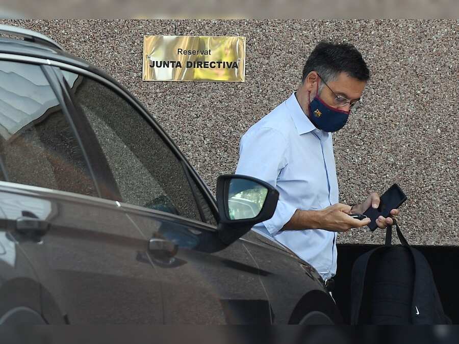 Ex-Barcelona president Josep Bartomeu released after appearing before judge
