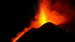 Clean-up costs from Etna threaten to bankrupt several Sicilian towns