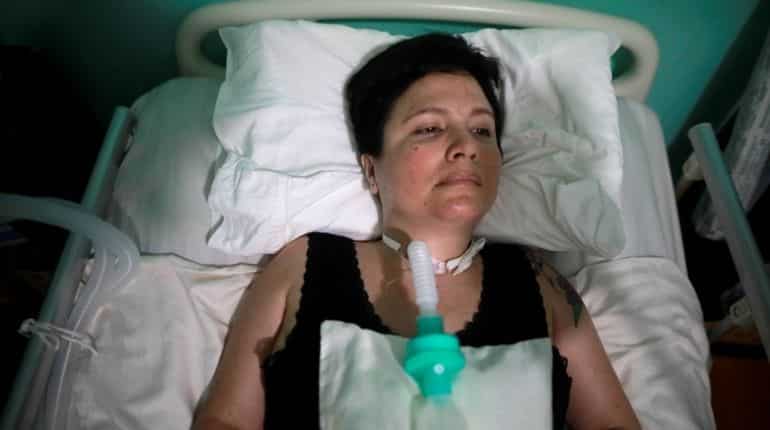 Peruvian woman wins historic battle over 'right to die'