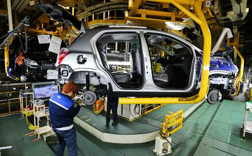 World Business Watch: GM extends production cuts due to chip shortage