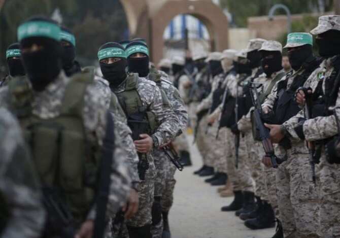 Explosion kills three Gaza fishermen, Hamas rocket suspected