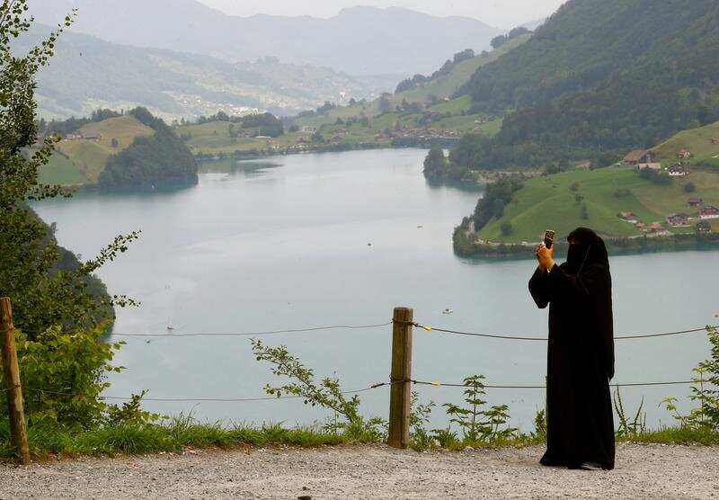 Swiss look set to approve ban on facial coverings