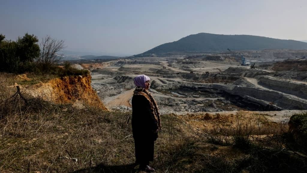 Sexual harassment rife in mine camps, western Australian inquiry finds
