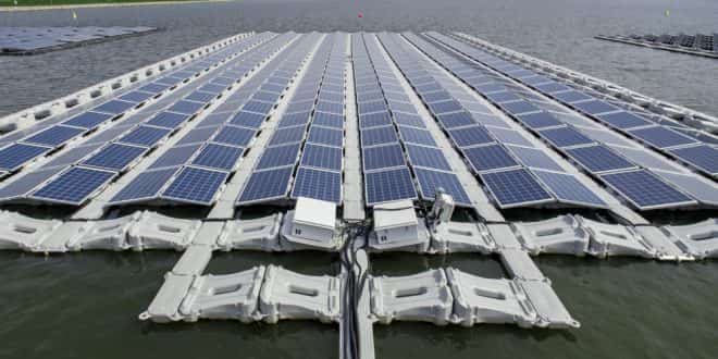 Singapore builds mammoth floating solar farms - World News