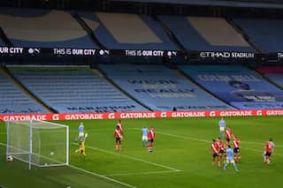 Five-goal Man City overcome 'incredible' penalty call to beat Southampton