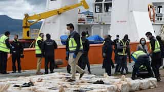 Spain: Police seize semi-submarine capable of carrying tonnes of drugs