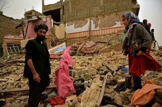 Hundreds die in surge of violence in Afghanistan