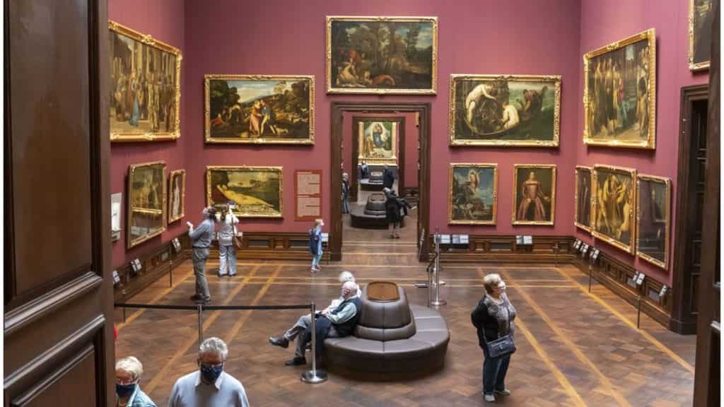 Germany eases lockdown measures, museums reopen