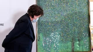 France to return Klimt painting looted by Nazis to Holocaust victim