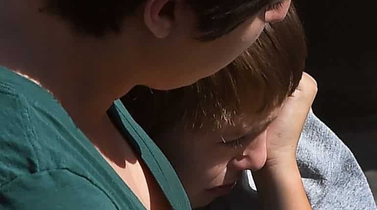 Struggle to cry? Dutch scientists develop tear glands Struggle to cry? Dutch scientists develop tear glands