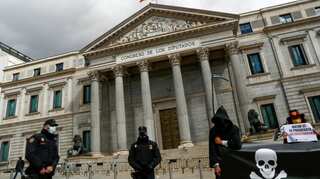 COVID-19 home confinement is unconstitutional, rules Spanish court