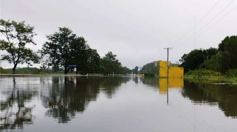 Heavy rainfall continues to batter Australia; parts of Sydney evacuated