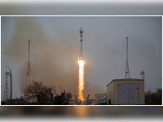 Russian Soyuz rocket blasts off with 38 satellites