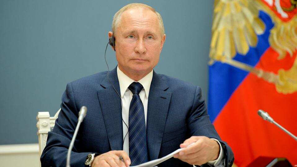 Putin gets Covid vaccine; Kremlin refuses to share details