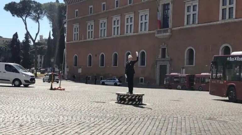 'Reminder of beautiful times': Rome witnesses first female traffic cop to work atop podium