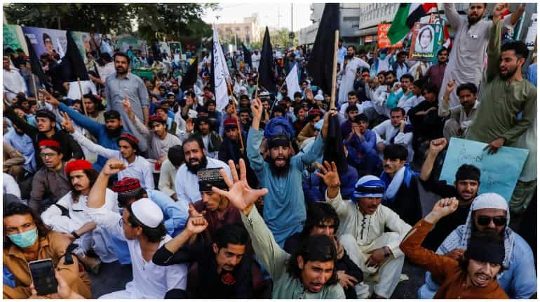 Pakistan: Thousands protest alleged killing of youngsters by military Pakistan: Thousands protest alleged killing of youngsters by military