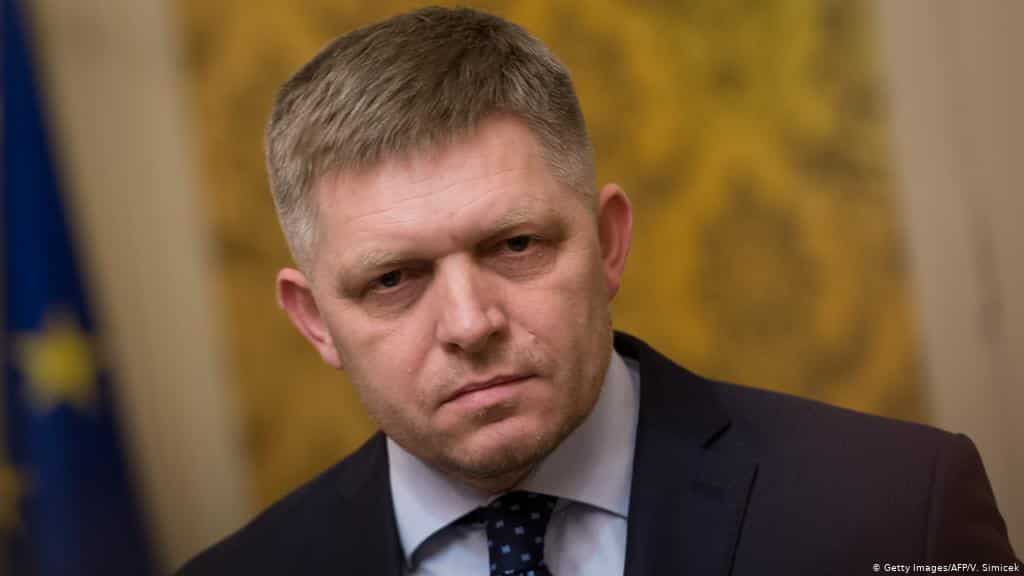 Slovak PM says he will resign to end political crisis
