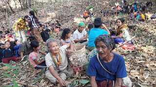 Protesters in Myanmar launch 'garbage strike' as death toll crosses 500