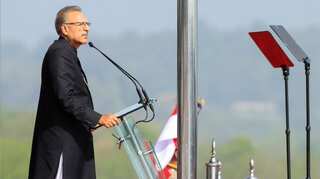 Pakistan's president, defence minister test positive for COVID-19
