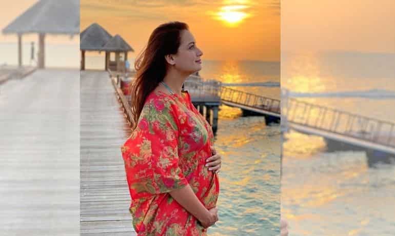 Dia Mirza announces pregnancy with an adorable post Dia Mirza announces pregnancy with an adorable post
