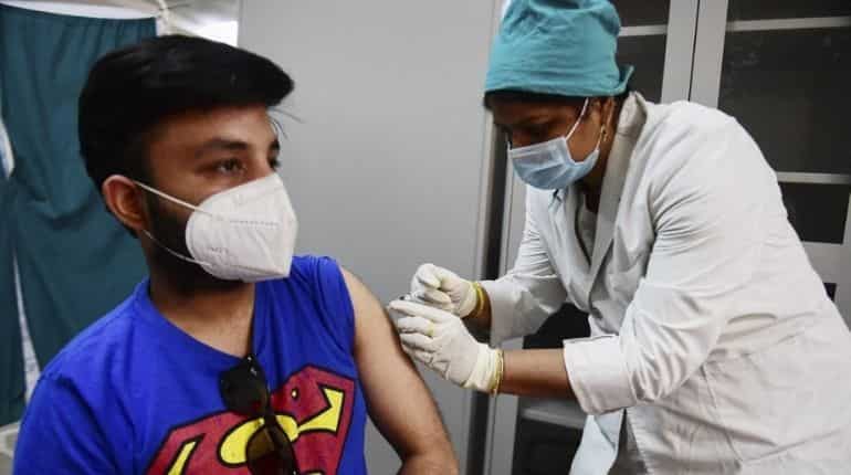 India to give COVID-19 vaccines to all above 18 from May 1 in major boost to fight against pandemic India to give COVID-19 vaccines to all above 18 from May 1 in major boost to fight against pandemic