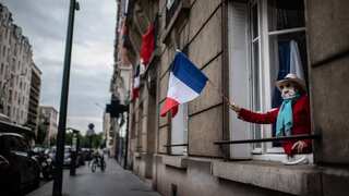 'No mask' high-profile gatherings in Paris under probe after exposé