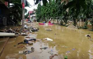 Floods and mudslides kill 4, another 7 missing in Sri Lanka
