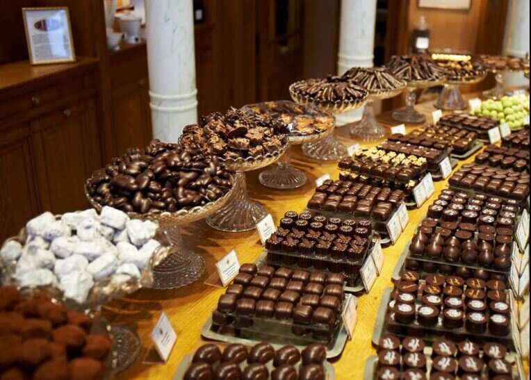 Paris: Chocolate shops open during France's lockdown