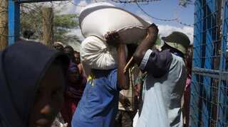 Kenya high court blocks closure of refugee camps housing 400,000 people