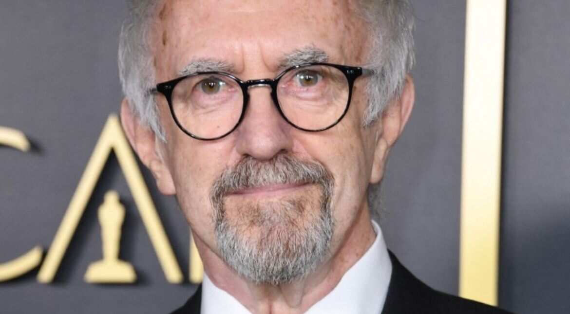 Jonathan Pryce