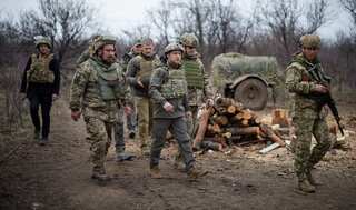 Ukraine's military rules out offensive against pro-Russia separatists