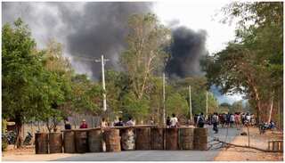 Fighting in Myanmar erupts near Thai border