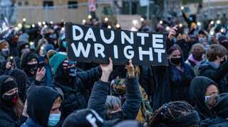 Calls for US police reform at fresh protest over Daunte Wright killing