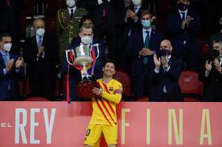 Sensational Messi scores twice as Barca beat Athletic to win Copa del Rey