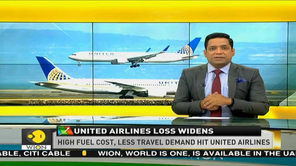 United Airlines reports $2.4 billion loss in Q1