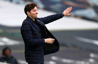 Tottenham's Ryan Mason set to kick off his career as youngest manager in Premier League