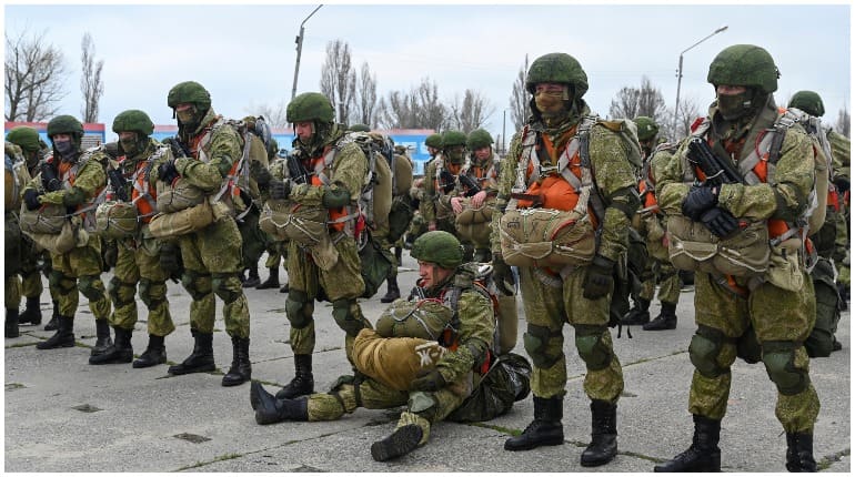 Russia begins withdrawing troops from Ukraine borders