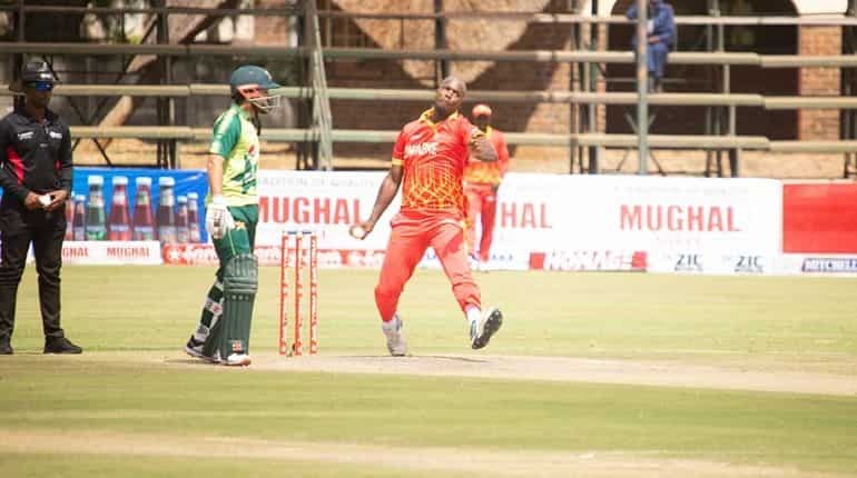 Netizens have a field day as Zimbabwe defeat Pakistan in 2nd T20I Netizens have a field day as Zimbabwe defeat Pakistan in 2nd T20I