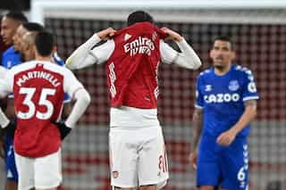 Everton victory compounds Arsenal misery as fans protest