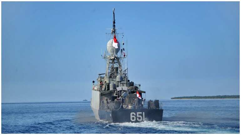 Chinese Navy to help Indonesia salvage sunken submarine